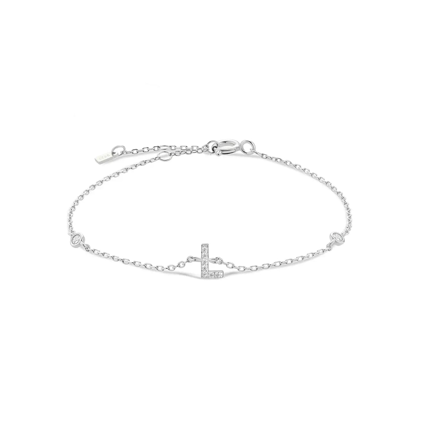 Silver bracelet with the letter L