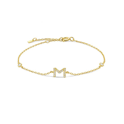 Gold bracelet with the letter M