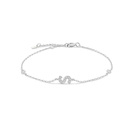Silver bracelet with the letter S